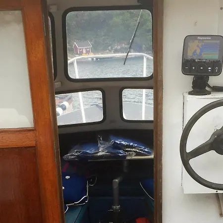 4 Person In Urangsv G Дом отдыха Ervik