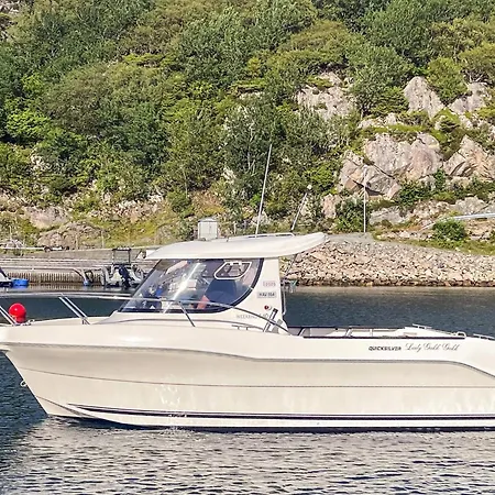 別荘 4 Star Holiday Home In Urangsvag Ervik