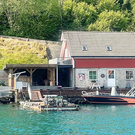 4 Star In Urangsvag Holiday home *