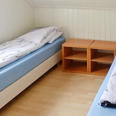 4 Person In Urangsvag-by Traum Feriehus