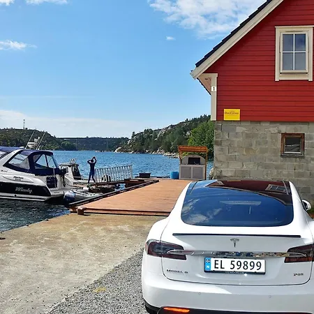 4 Star Holiday Home In Urangsvag